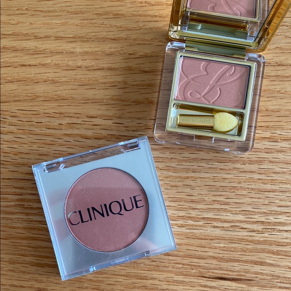 Clinique Blush and Estée Lauder Eyeshadow bundle - bashful plum and rock coral